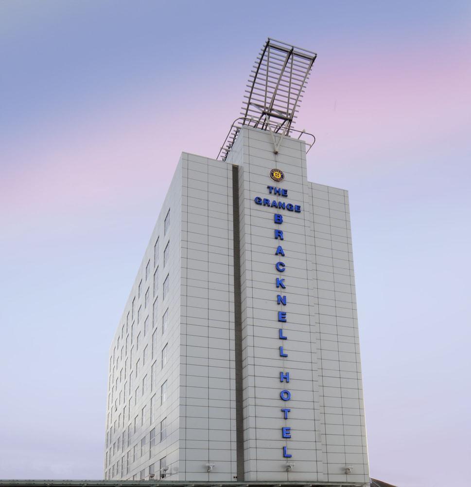 Grange Bracknell Hotel Exterior photo