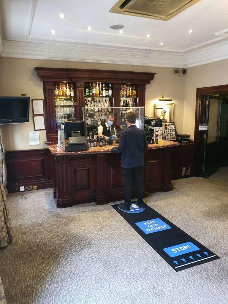 Grange Bracknell Hotel Interior photo